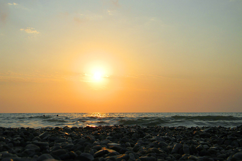 5 причин выбрать Песчаное для летнего отдыха
